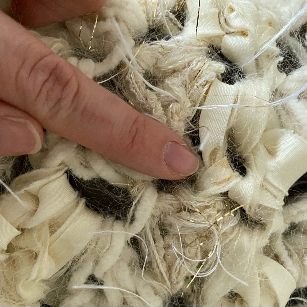 Marge Carson Woven‎ Crochet Knit Fringe Cream Off White Throw Blanket Decorative